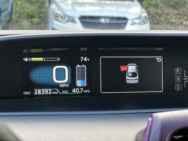 Thumbnail: 2020 Toyota Prius - 11