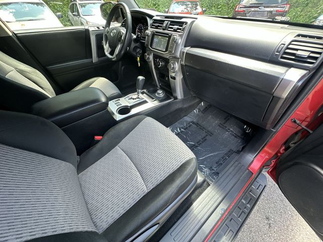 Thumbnail: 2019 Toyota 4Runner - 11