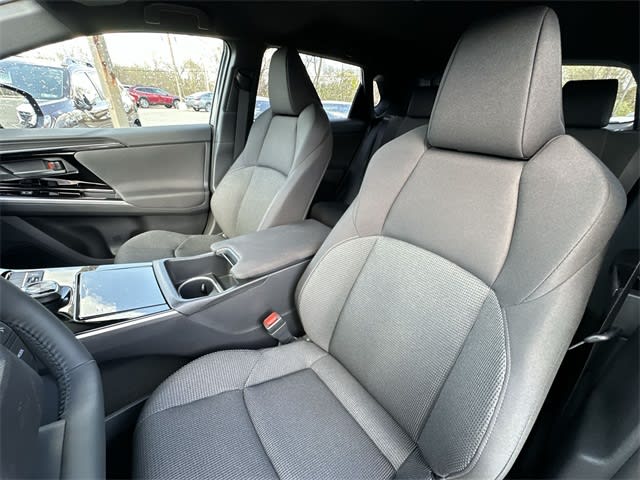2025 Subaru Solterra Premium 10