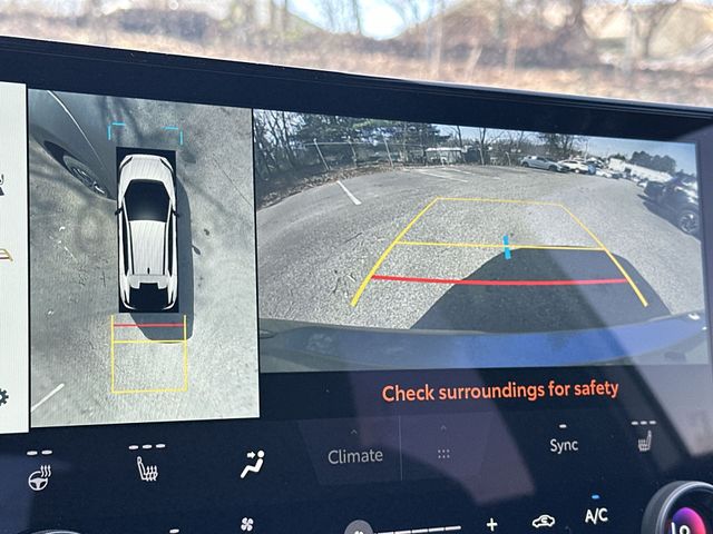 Thumbnail: 2026 Subaru Solterra - 22