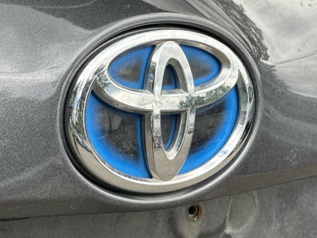 Thumbnail: 2017 Toyota RAV4 - 7