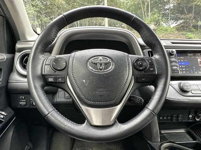 Thumbnail: 2017 Toyota RAV4 - 2
