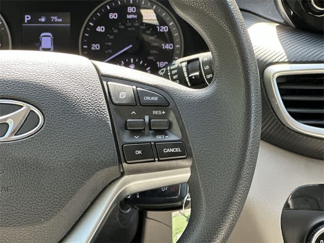 2020 Hyundai Tucson SE 20