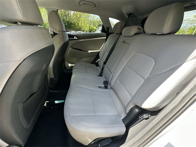 2020 Hyundai Tucson SE 13