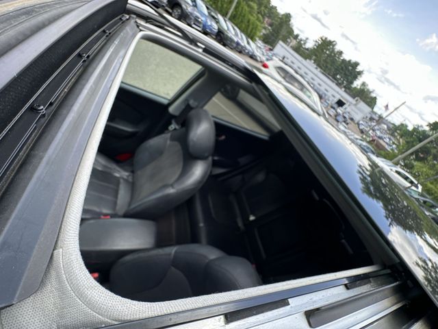 Thumbnail: 2010 Hyundai Tucson - 15