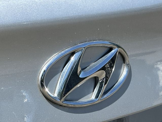 Thumbnail: 2013 Hyundai Elantra - 7