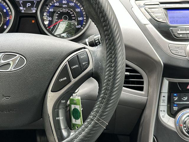 Thumbnail: 2013 Hyundai Elantra - 10