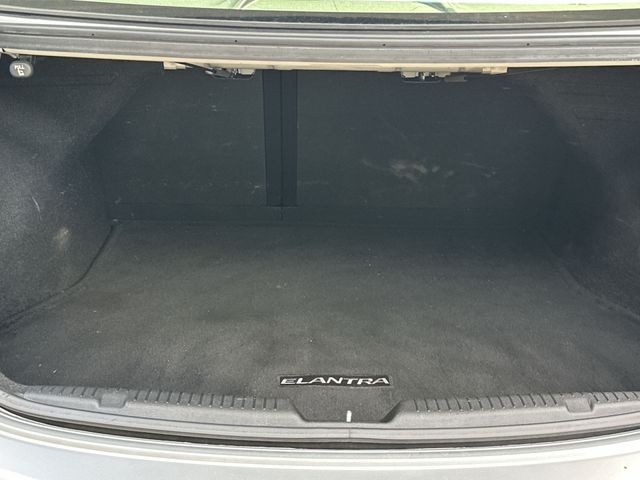 Thumbnail: 2013 Hyundai Elantra - 16