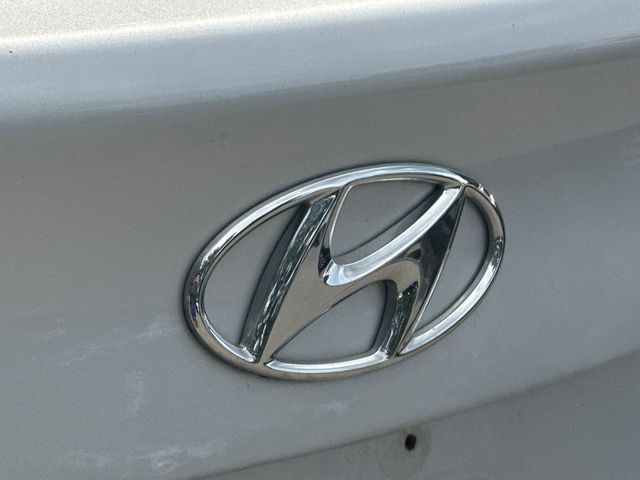 Thumbnail: 2013 Hyundai Elantra - 7