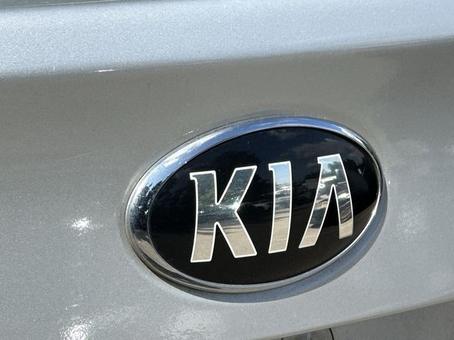 Thumbnail: 2015 Kia Forte - 7