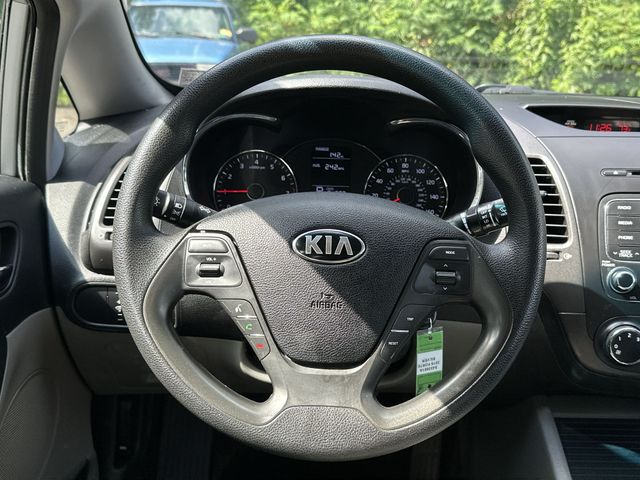 Thumbnail: 2015 Kia Forte - 2
