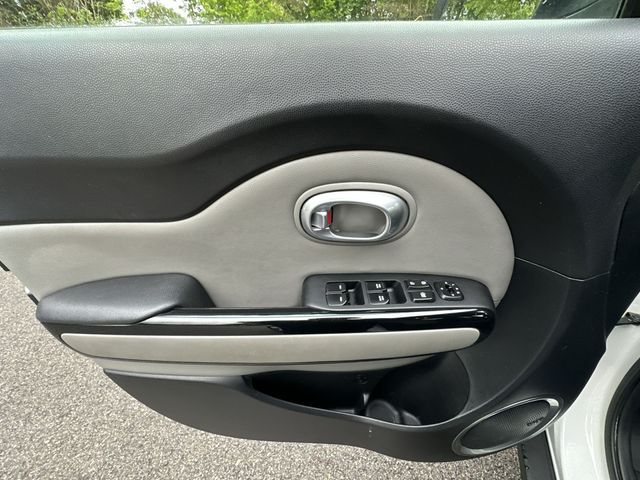 Thumbnail: 2016 Kia Soul - 24