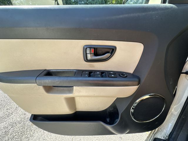 Thumbnail: 2011 Kia Soul - 16