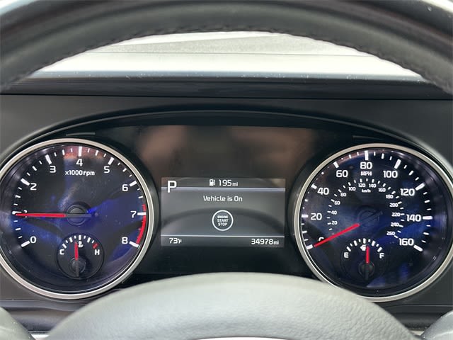 Thumbnail: 2022 Kia Carnival - 16