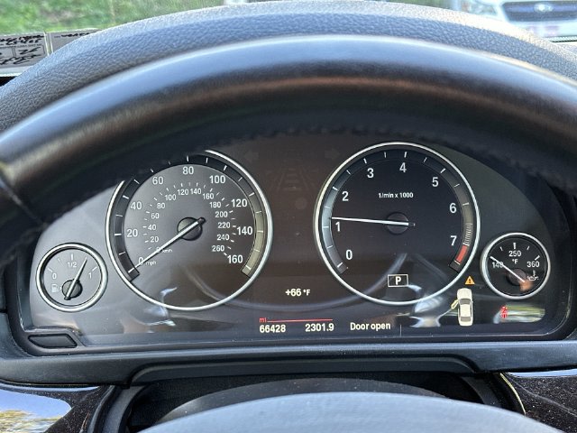 Thumbnail: 2016 BMW 5 Series - 12