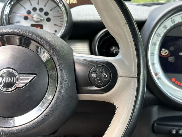 Thumbnail: 2014 MINI Cooper Clubman - 18