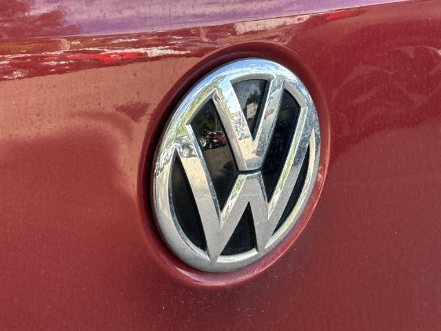 Thumbnail: 2016 Volkswagen Tiguan - 7