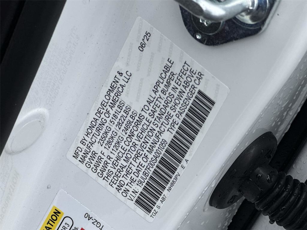 Thumbnail: 2025 Acura TLX - 14