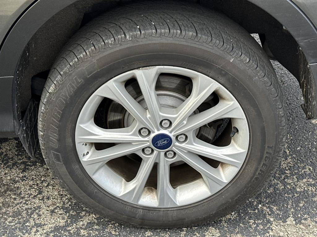 Thumbnail: 2018 Ford Escape - 8