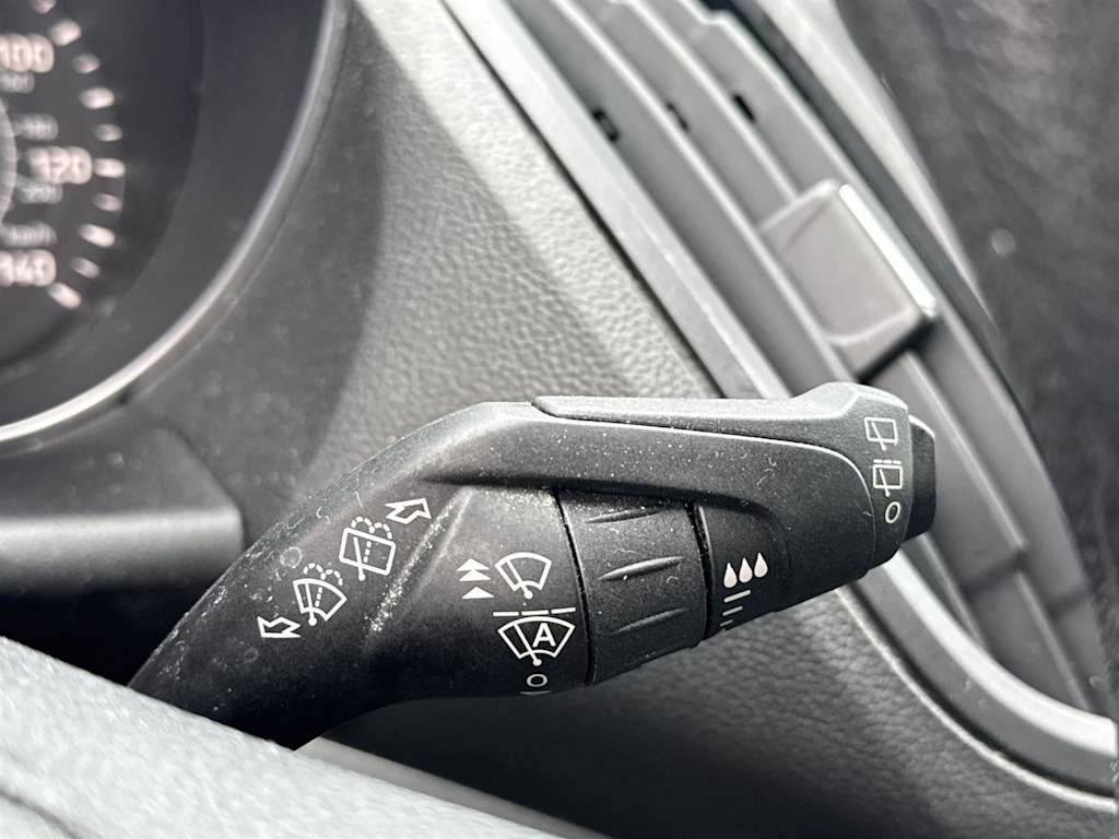 Thumbnail: 2018 Ford Escape - 13