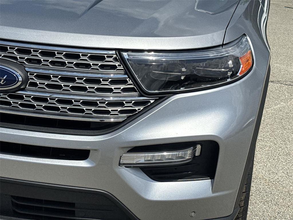 Thumbnail: 2021 Ford Explorer - 18