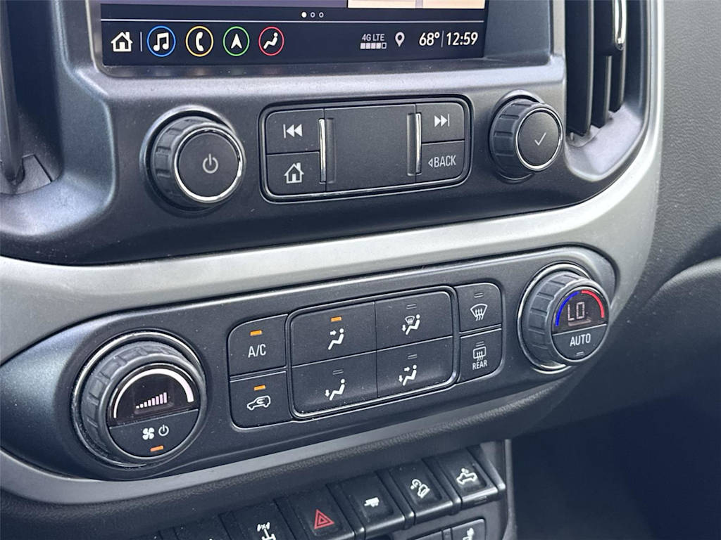 Thumbnail: 2021 Chevrolet Colorado - 30