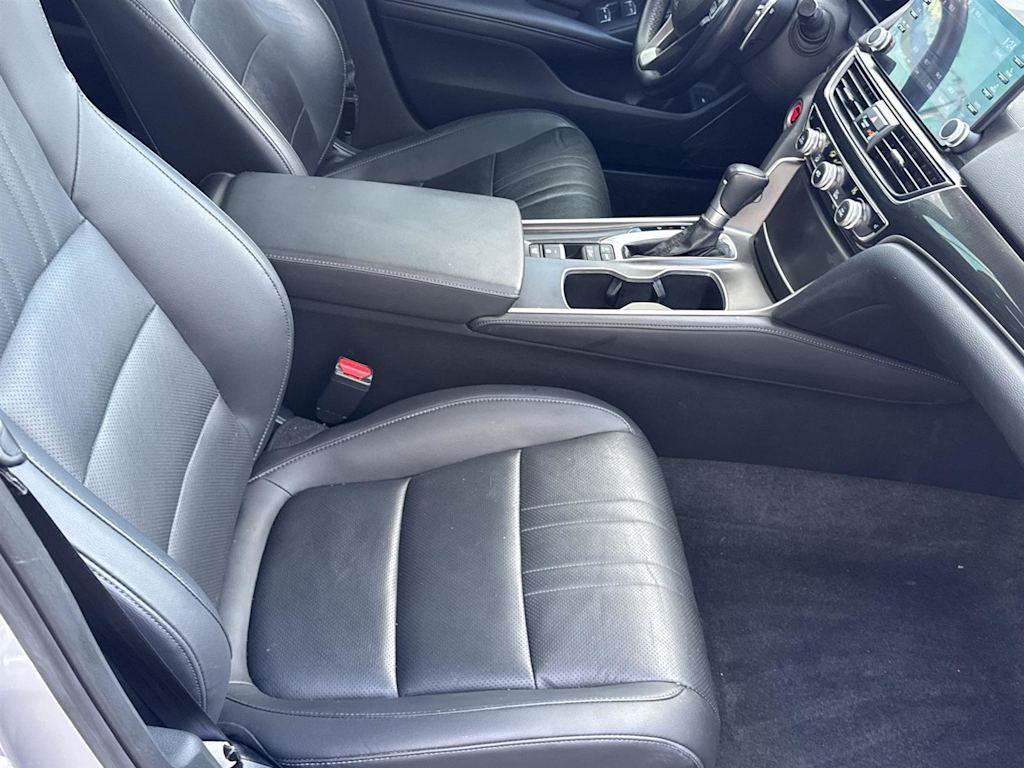 Thumbnail: 2022 Honda Accord - 22