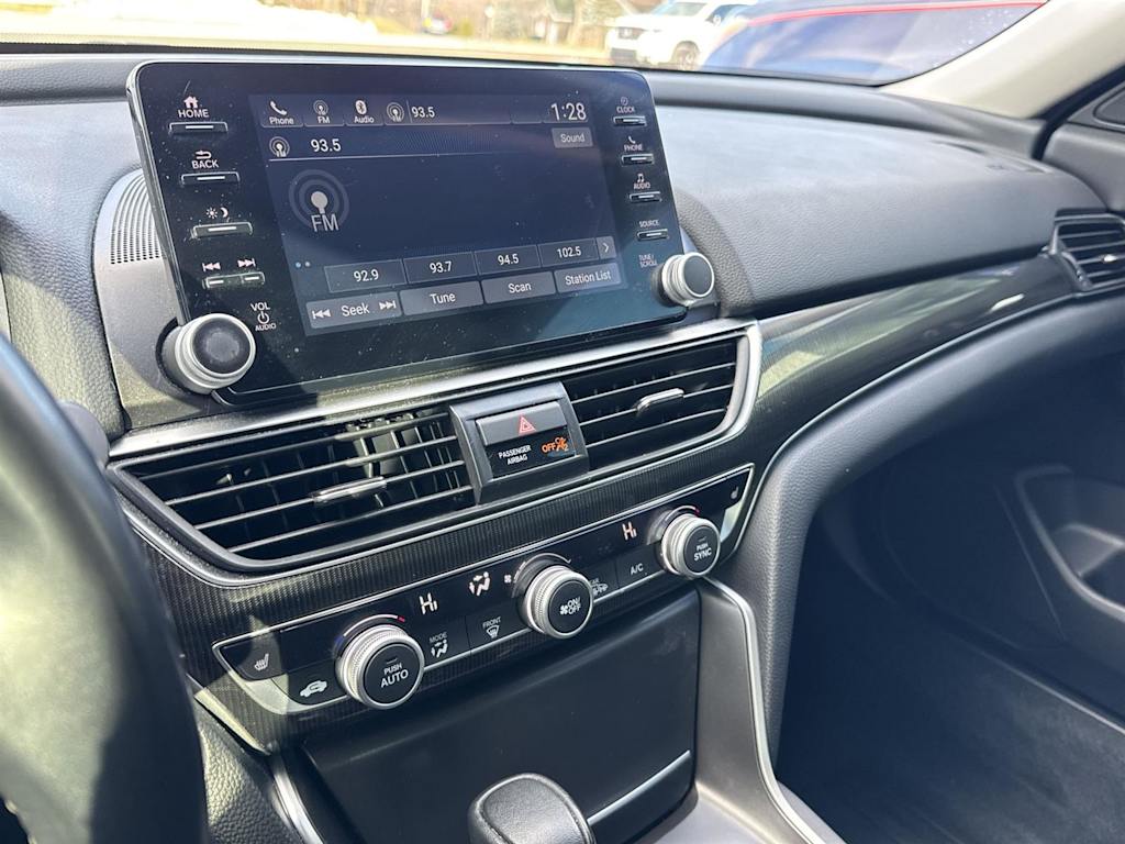 Thumbnail: 2022 Honda Accord - 25