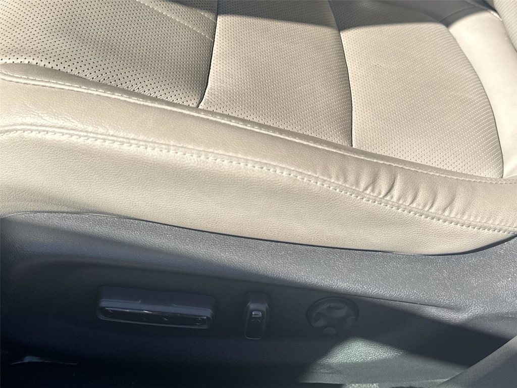 Thumbnail: 2018 Honda Accord - 19