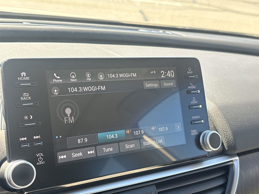 Thumbnail: 2018 Honda Accord - 26