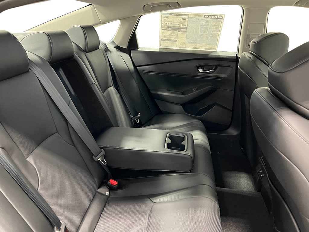 Thumbnail: 2025 Honda Accord - 32