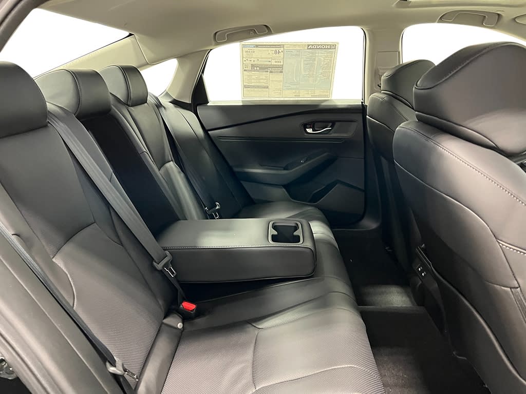 Thumbnail: 2025 Honda Accord - 32