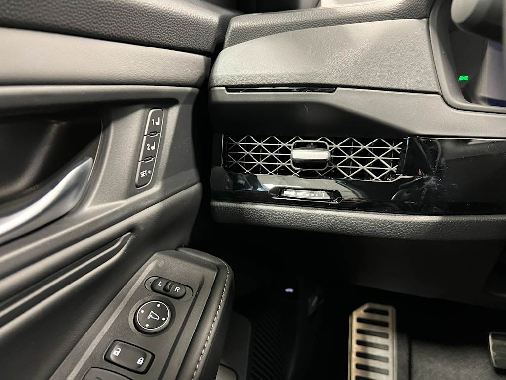 Thumbnail: 2025 Honda Accord - 23