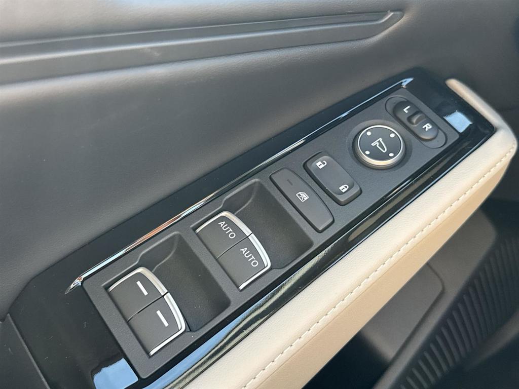 Thumbnail: 2025 Honda Accord - 30