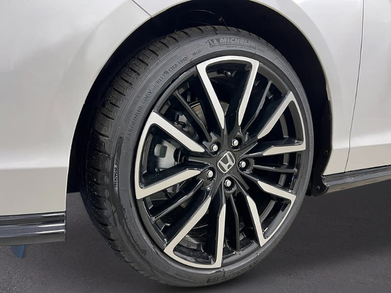 Thumbnail: 2025 Honda Accord - 8