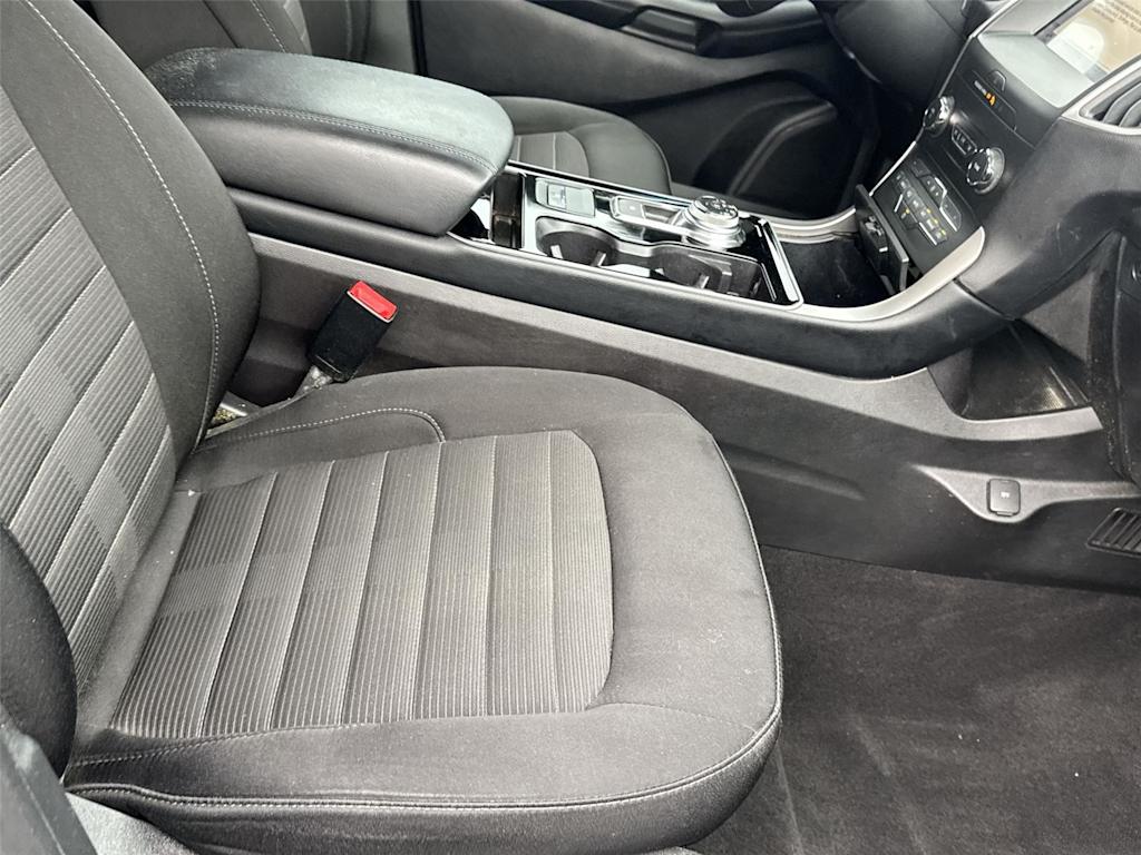Thumbnail: 2019 Ford Edge - 23