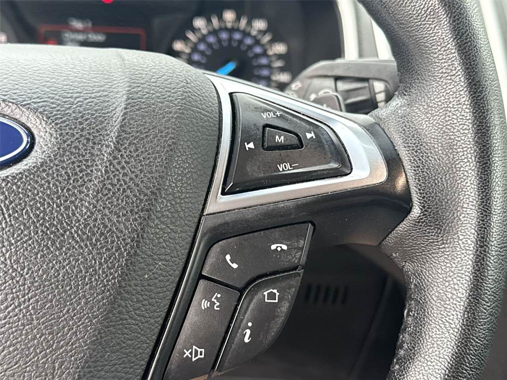 Thumbnail: 2019 Ford Edge - 25