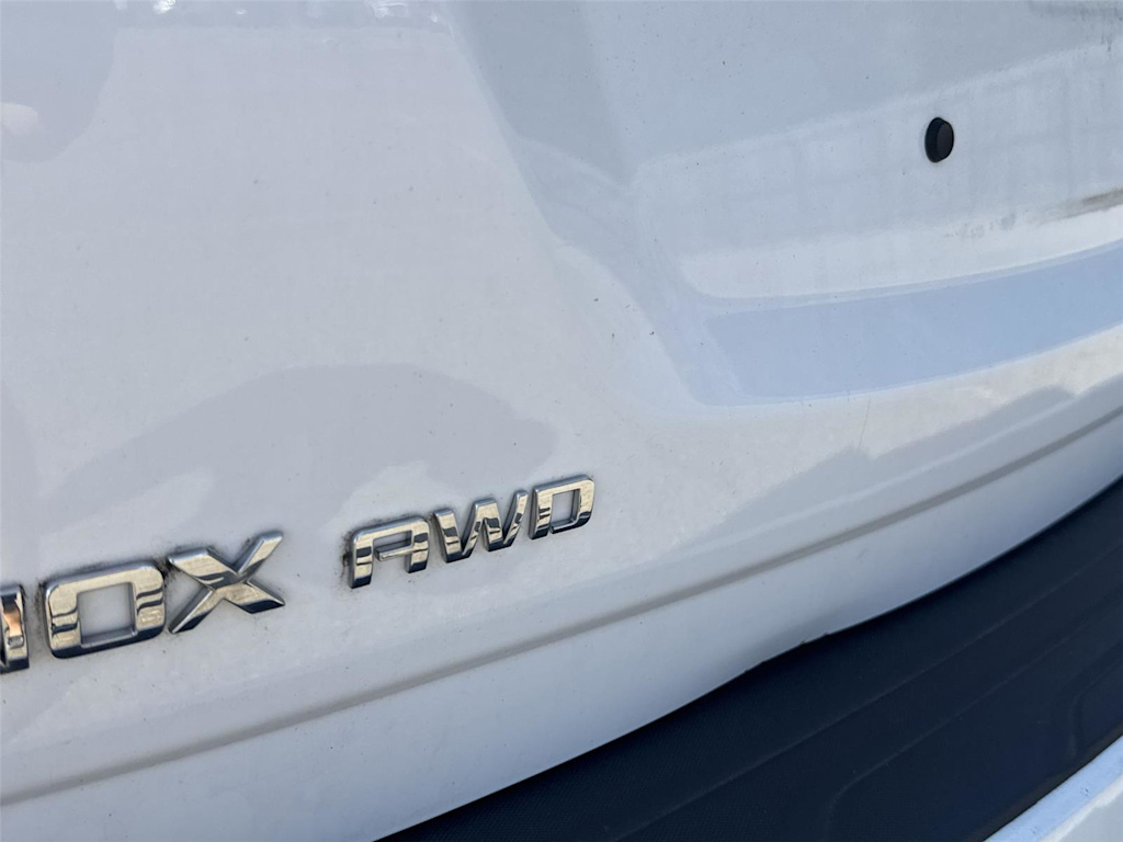Thumbnail: 2017 Chevrolet Equinox - 20