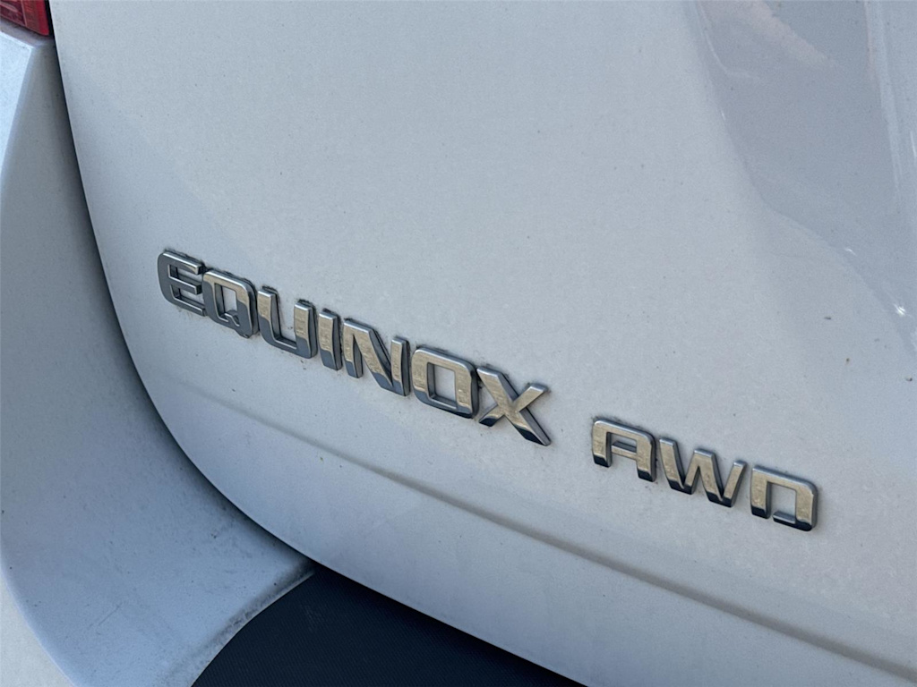 Thumbnail: 2017 Chevrolet Equinox - 15