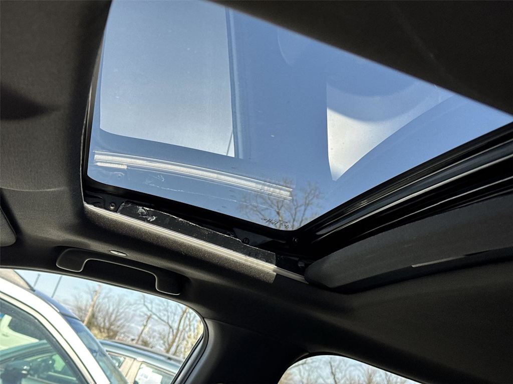 Thumbnail: 2023 Honda CR-V - 22