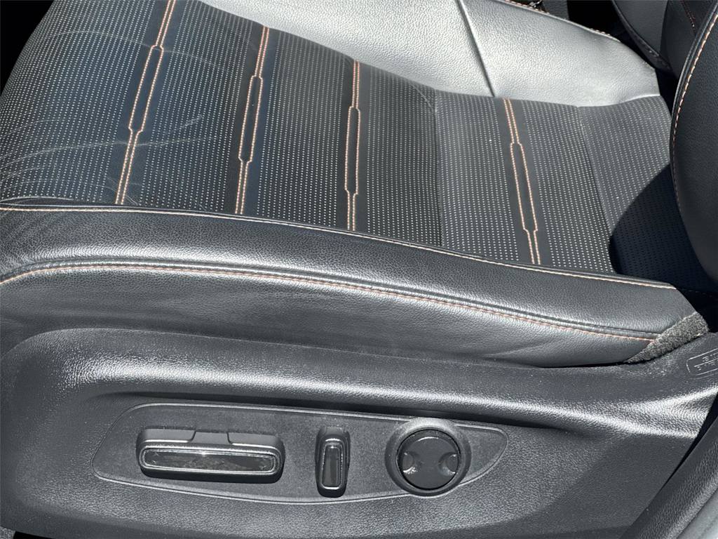 Thumbnail: 2023 Honda CR-V - 21