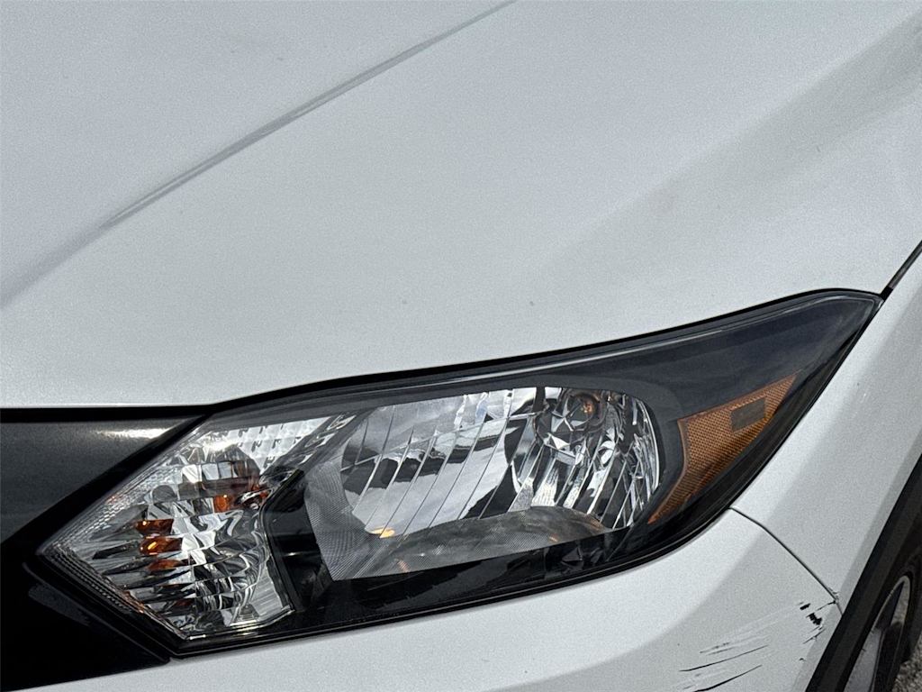 Thumbnail: 2018 Honda HR-V - 18