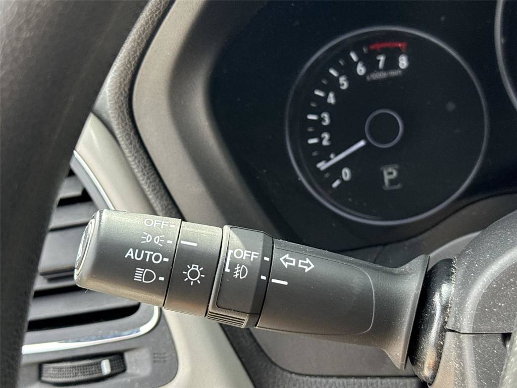 Thumbnail: 2018 Honda HR-V - 26