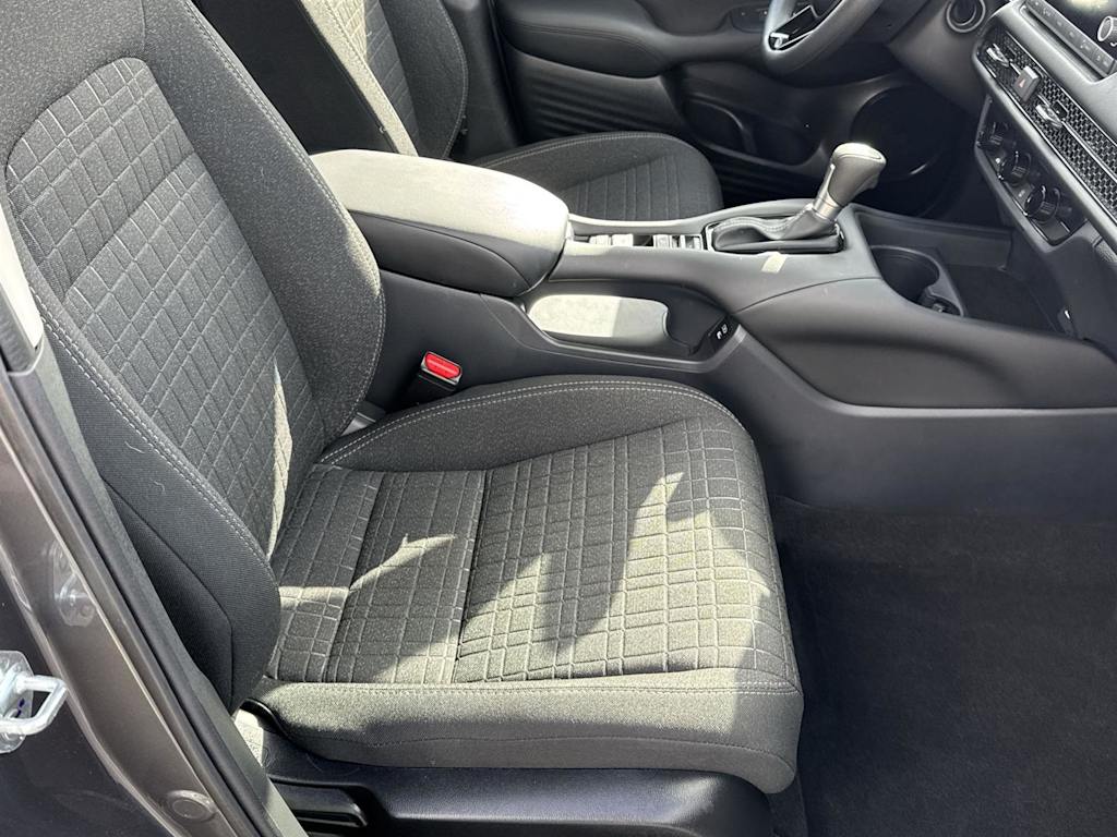 Thumbnail: 2025 Honda HR-V - 22