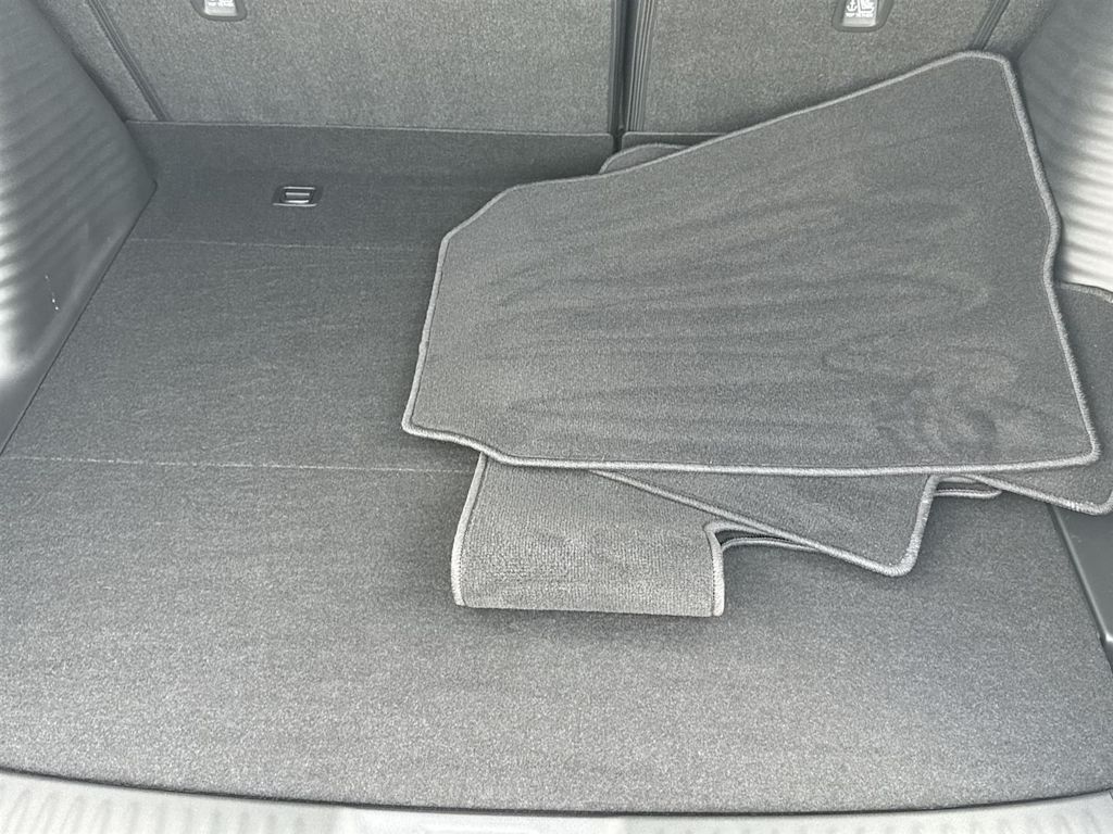 Thumbnail: 2026 Honda HR-V - 13