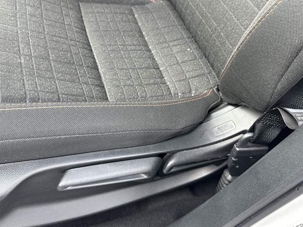 Thumbnail: 2023 Honda HR-V - 21