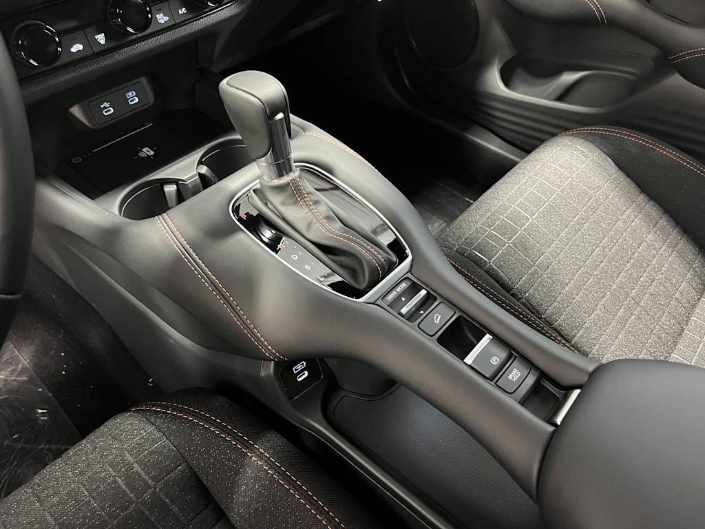 Thumbnail: 2026 Honda HR-V - 15