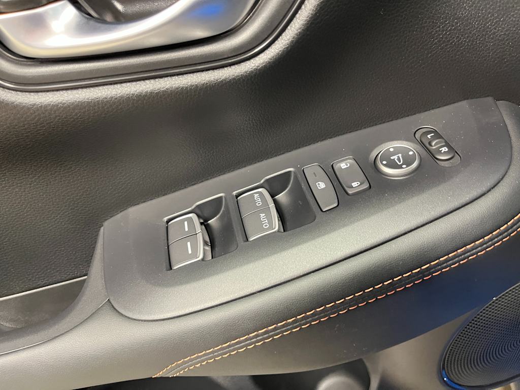 Thumbnail: 2026 Honda HR-V - 21