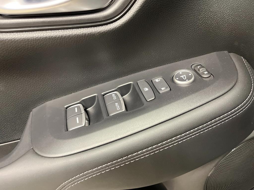 Thumbnail: 2027 Honda HR-V - 20