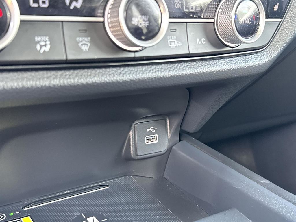 2025 Honda HR-V EX-L 32